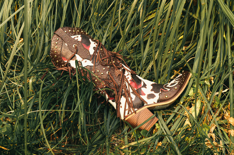 Exploring Various Cowboy Boot Styles: Mastering Your Look in 2024