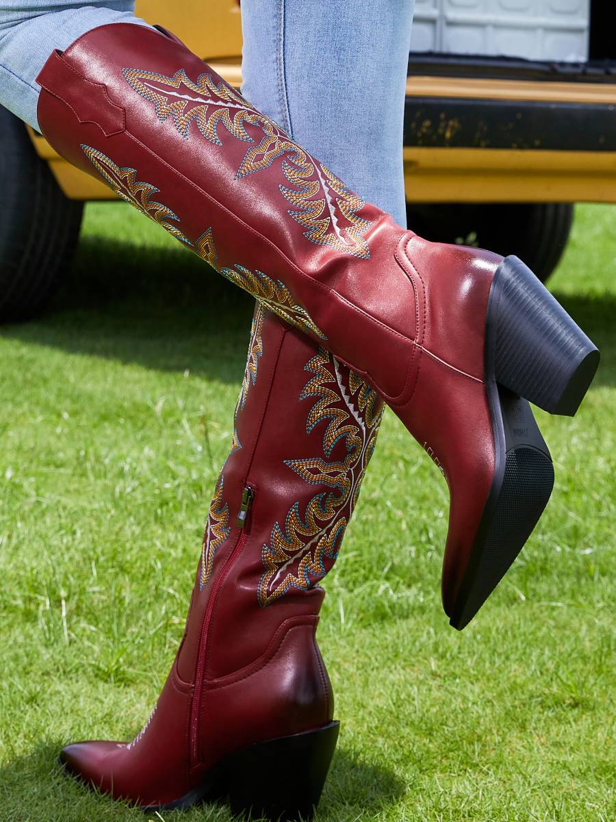 Pointed Toe Embroidered Cowgirl Boots