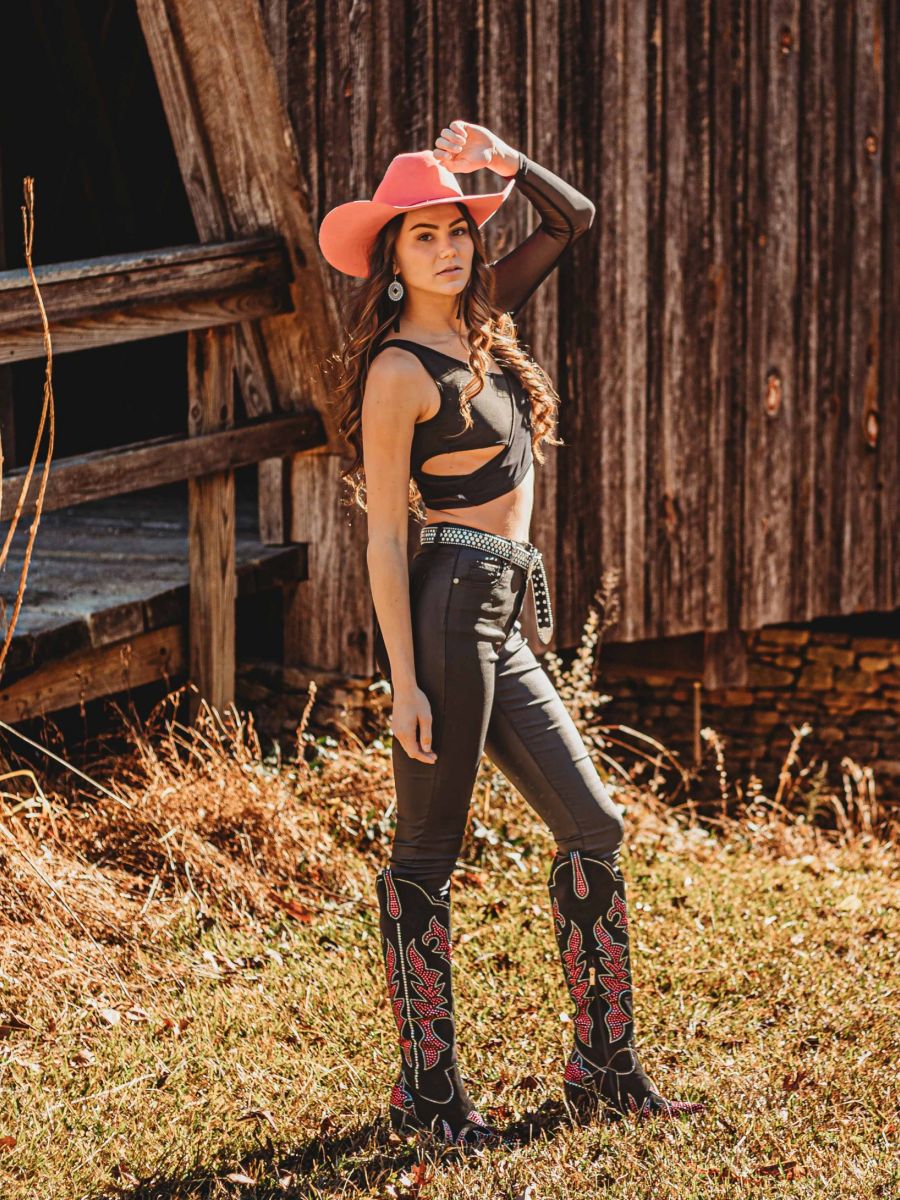 sparkling_rhinestone_cowgirl_boots