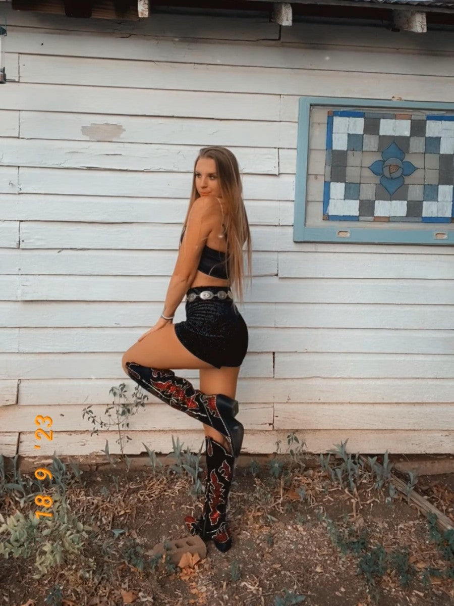 sparkling_rhinestone_cowgirl_boots