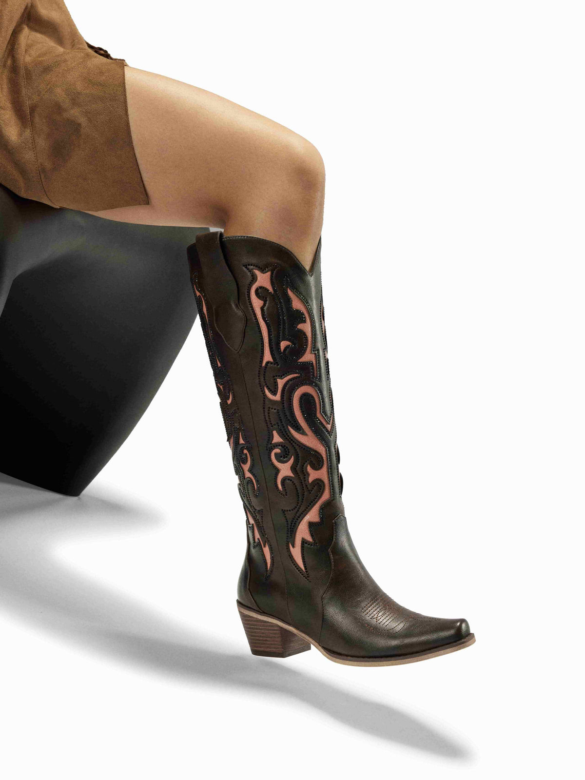 Cut-out-rhinestones-brown-leather-wetkiss-western-boots