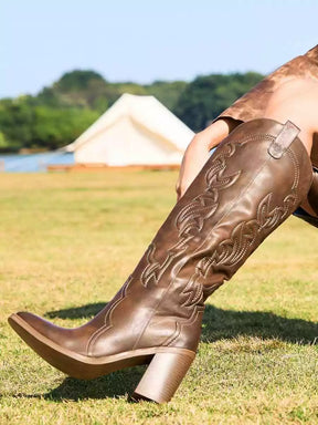 Dark_Brown_irregular_embroidered_chunky_heeled_western_boots