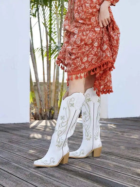 Wetkiss_Floral_Embroidery_Whiten_Knee_High_Western_Boots