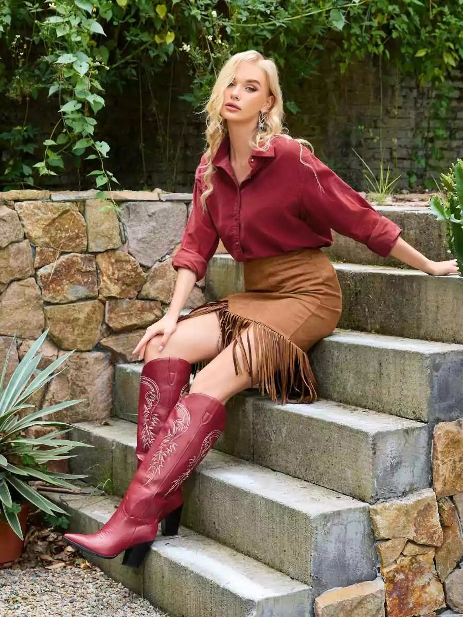 Red_knee-high_western_cowboy_boots