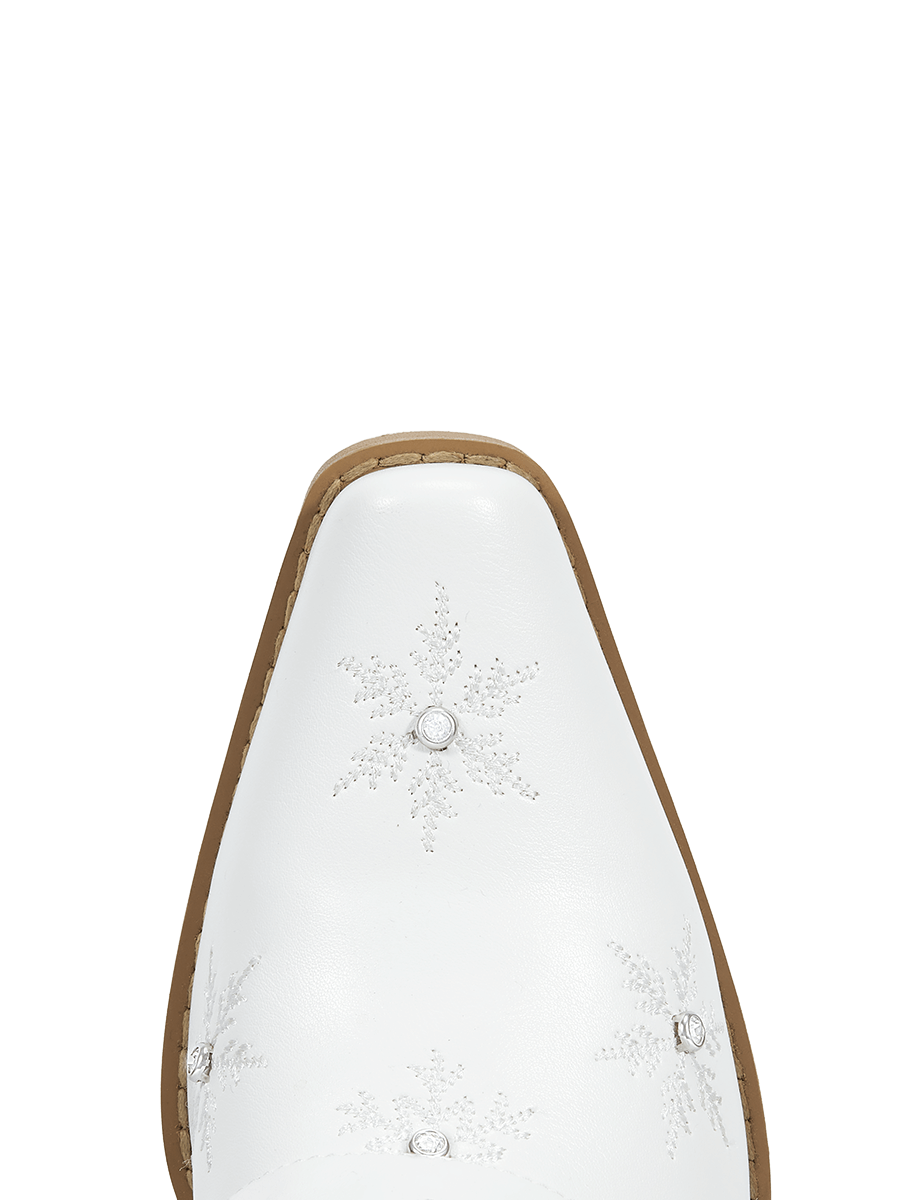 White-snowflake-christmas-theme-fold-over-snip-boots