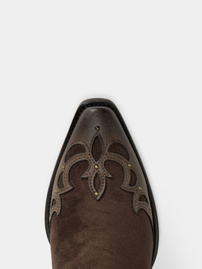 dark-brown-gradient-embroidered-wings-western-boots-snip