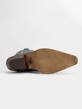dark-green-embroidered-riveted-and-gemstone-western-boots-rubber