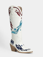 nashville-football-game-day-western-boots