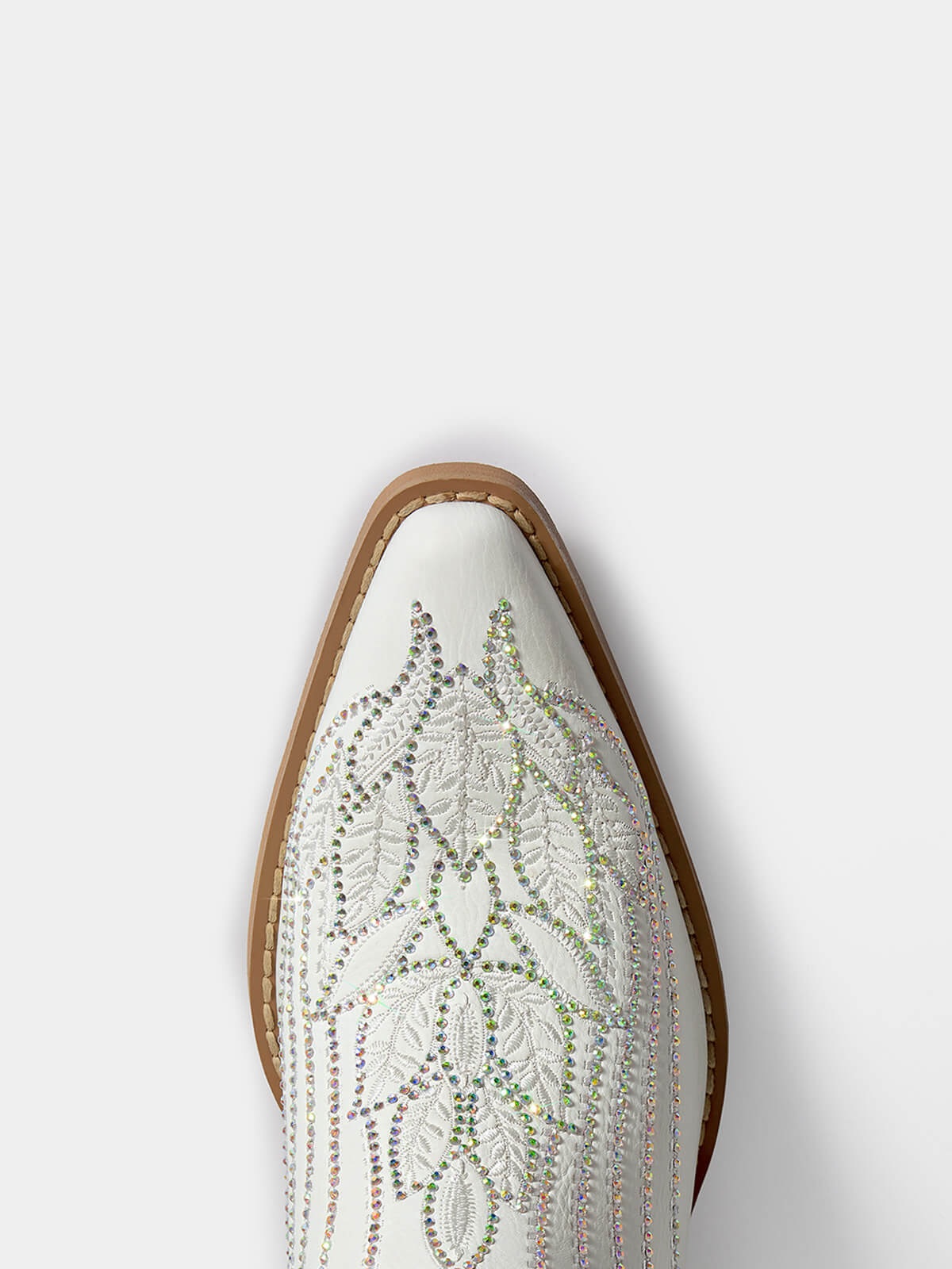white-embroidered-leaf-bridal-cowboy-boots-pointy